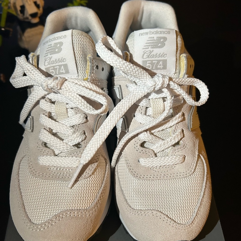 New Balance 574 Cream Sneakers